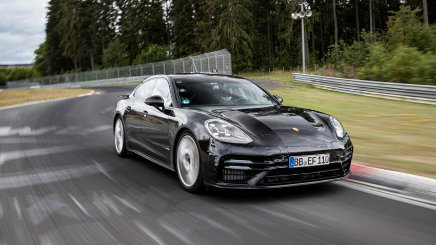 low_new_panamera_nurburgring_nordschleife_2020_porsche_ag_1.jpg
