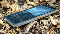 explore_r_outdoor_phone_6.jpg