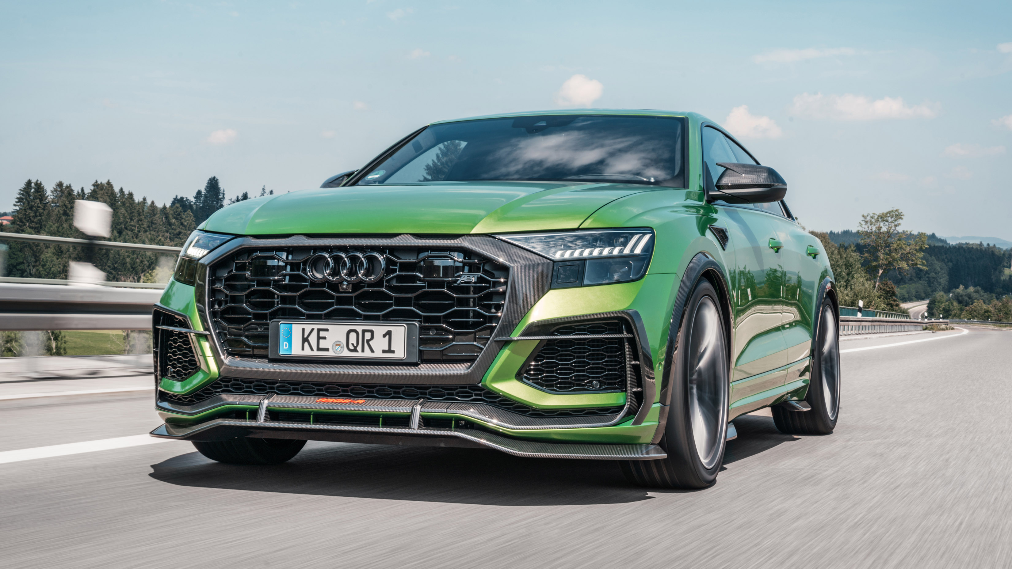 abt_rsq8-r_green_hr23_dynamic_front.jpg