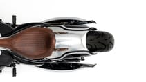 p90396876_highres_bmw-motorrad-present.jpg