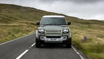 lr_def_phev_21my_090920_19_nd.jpg