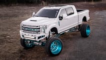 da20_mecum_dallas_2020_2017_ford_f250_platinum_pickup_f249_aerial.jpg