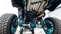 da20_mecum_dallas_2020_2017_ford_f250_platinum_pickup_f249_under_lifted.jpg