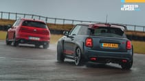 minijcw_vs_golfgti_4.jpg