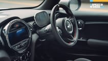 minijcw_vs_golfgti_8.jpg