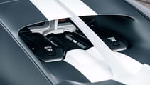 09_chiron-sport_legendes-du-ciel.jpg