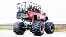 2013_chevrolet_silverado_mayhem_monster_truck_2.jpg