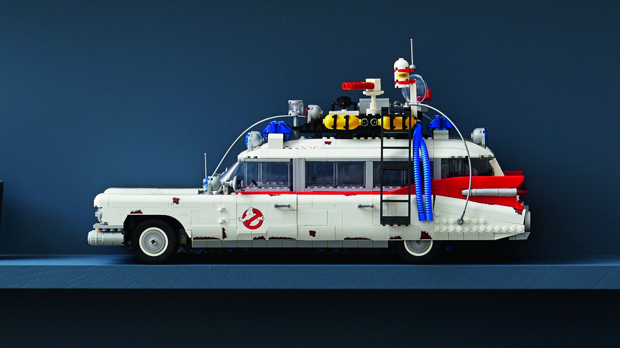 lego_ghostbusters_ecto-1.jpg