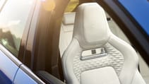 jag_f-pace_svr_21my_16_interior_ab2406_021220.jpg