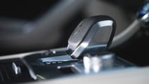jag_f-pace_svr_21my_19_interior_ds3190_021220.jpg