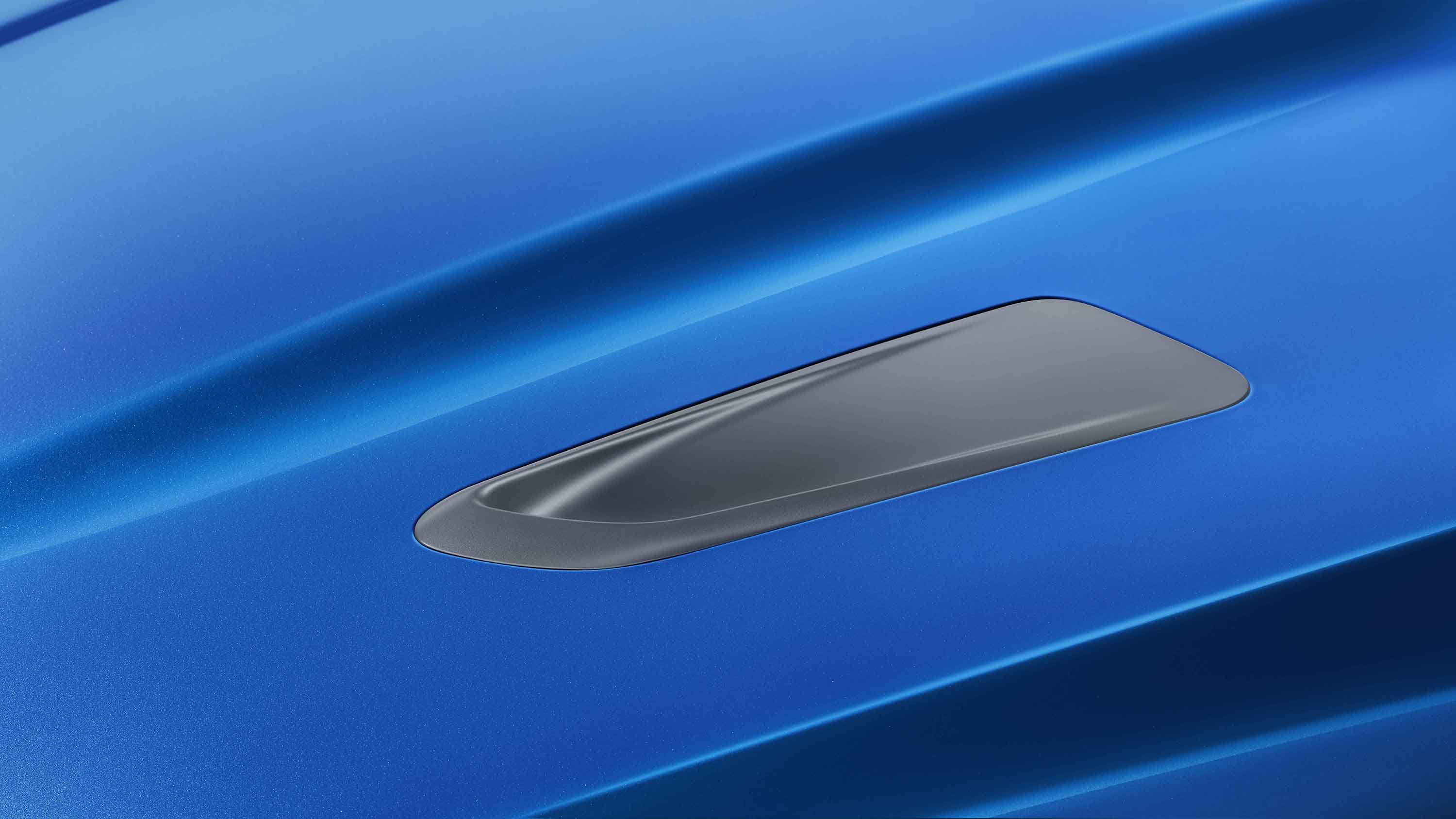 jag_f-pace_svr_21my_28_detail_09glhd_021220.jpg