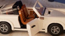 7_targa_beauty_passenger_interior_shot.jpg