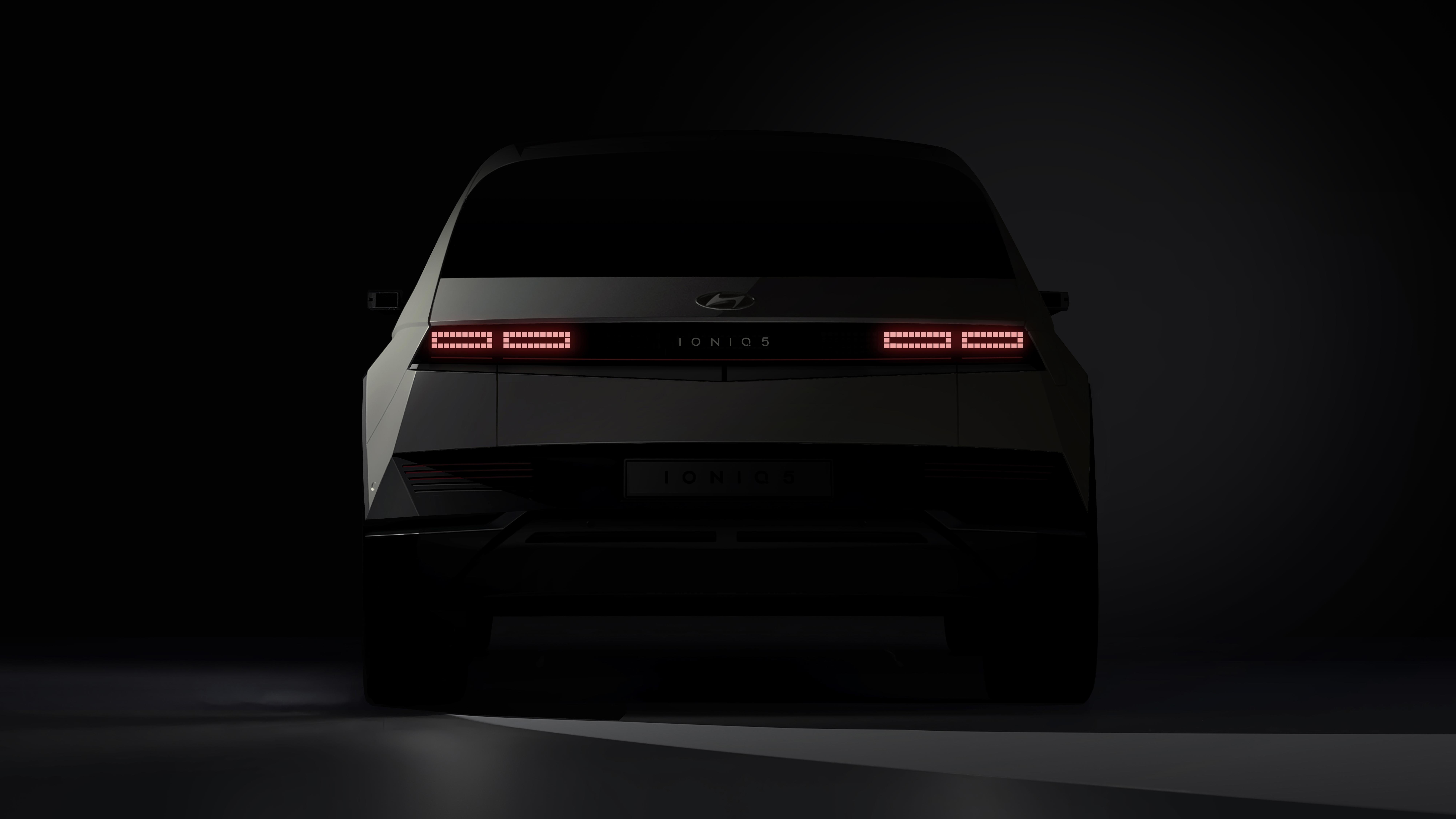 210108_ioniq5_teaser_rear.jpg