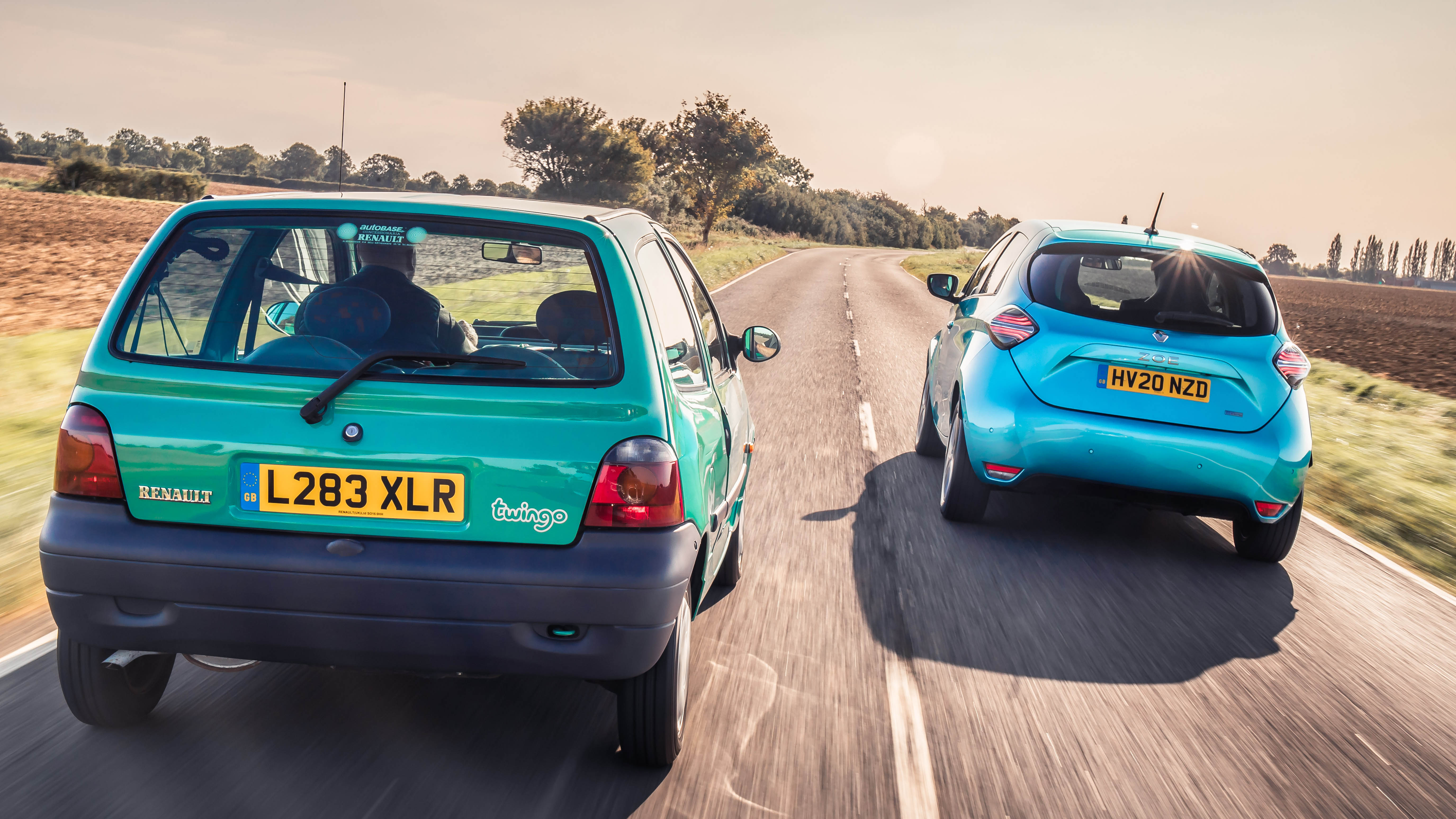 topgear_-_progress_report_-_twingo_vs_zoe-005.jpg