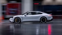 taycan_turbo_s_indoor_speed_record_038_dsc_2934.jpg