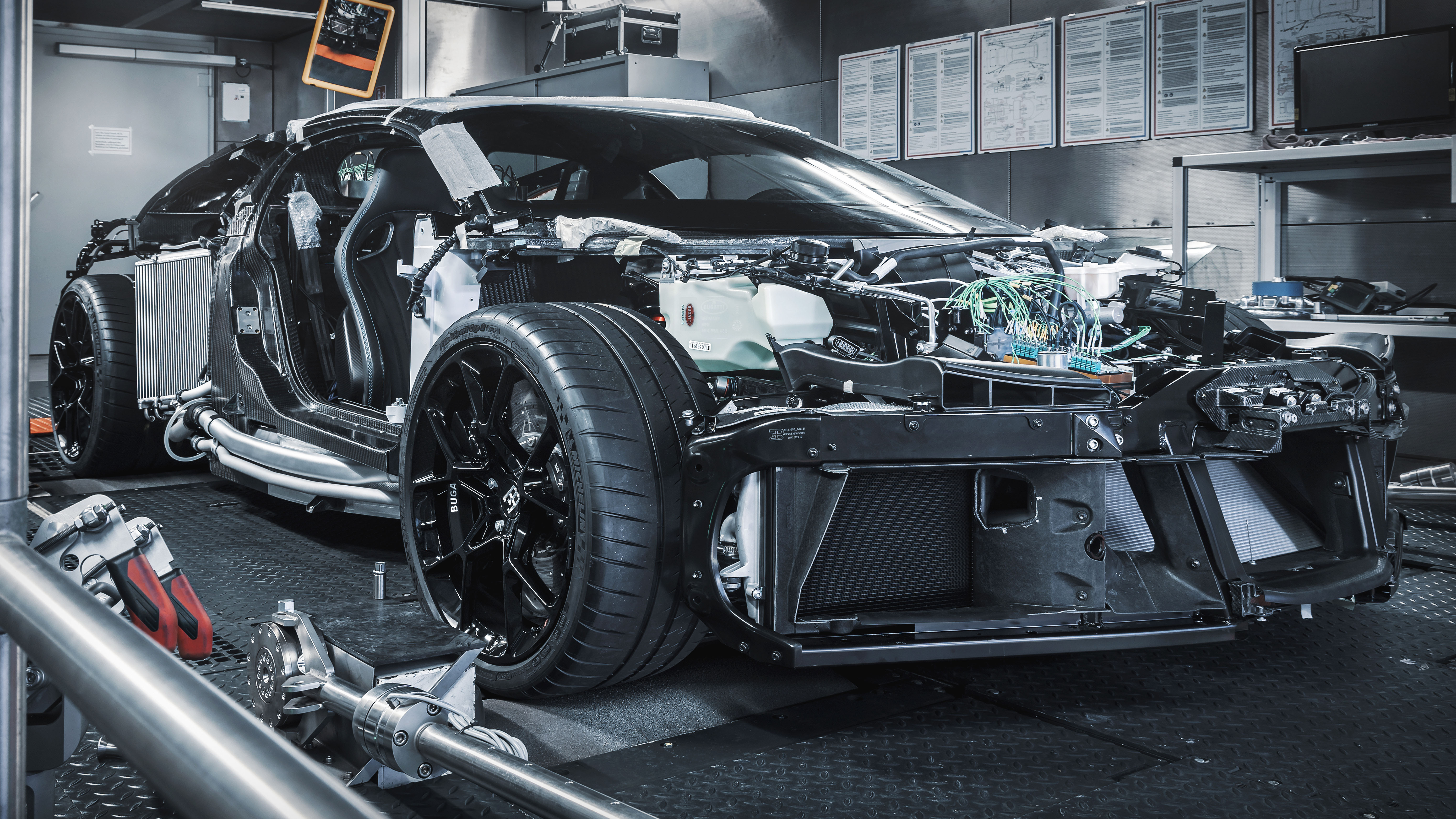 09_bugatti_centodieci_dyno-molsheim.jpg