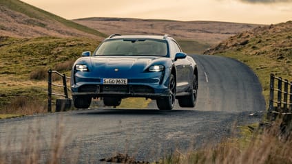 Porsche Taycan Cross Turismo
