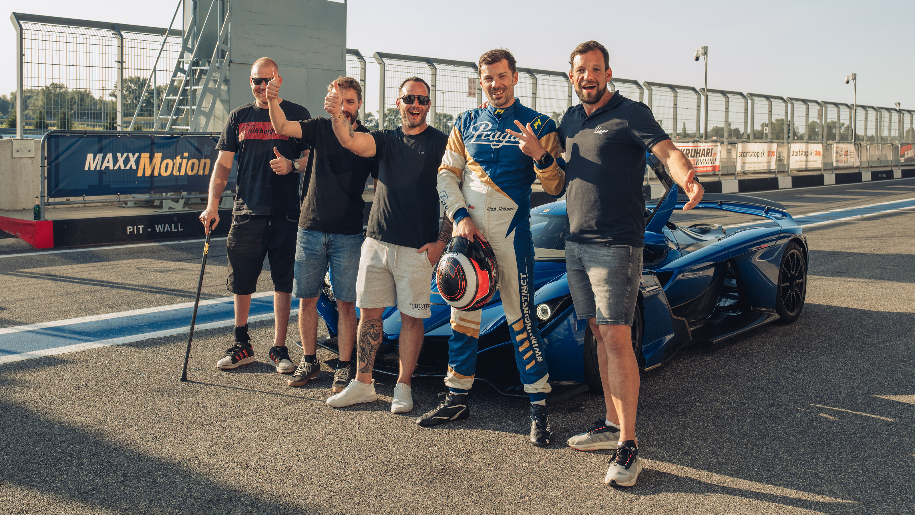 Jan Martinek and Praga team