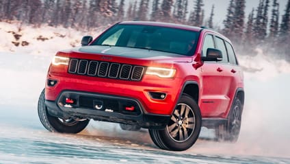 Jeep Grand Cherokee Trailhawk Canada Tuk ice road