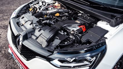 Progress report: Renault Megane R26.R vs Trophy-R
