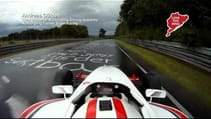 NÜRBURGRING Formel-Fahrzeug auf nasser Nordschleife