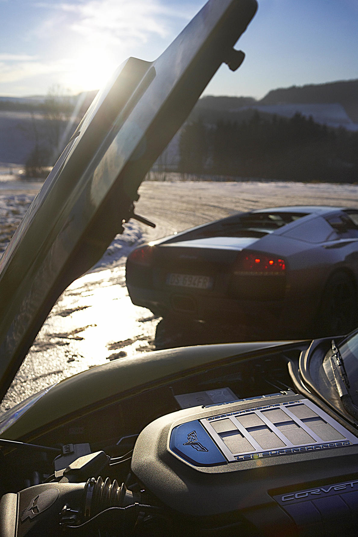 Lamborghini Murciélago LP640 vs C6 Corvette ZR1 Top Gear