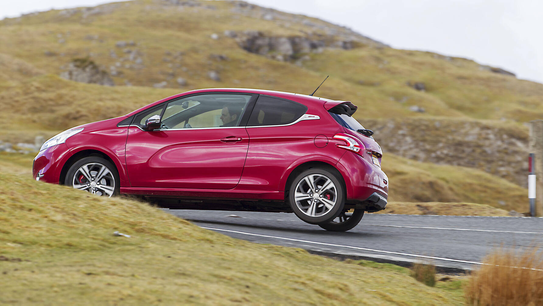 208 GTI vs Clio RS vs Fiesta ST