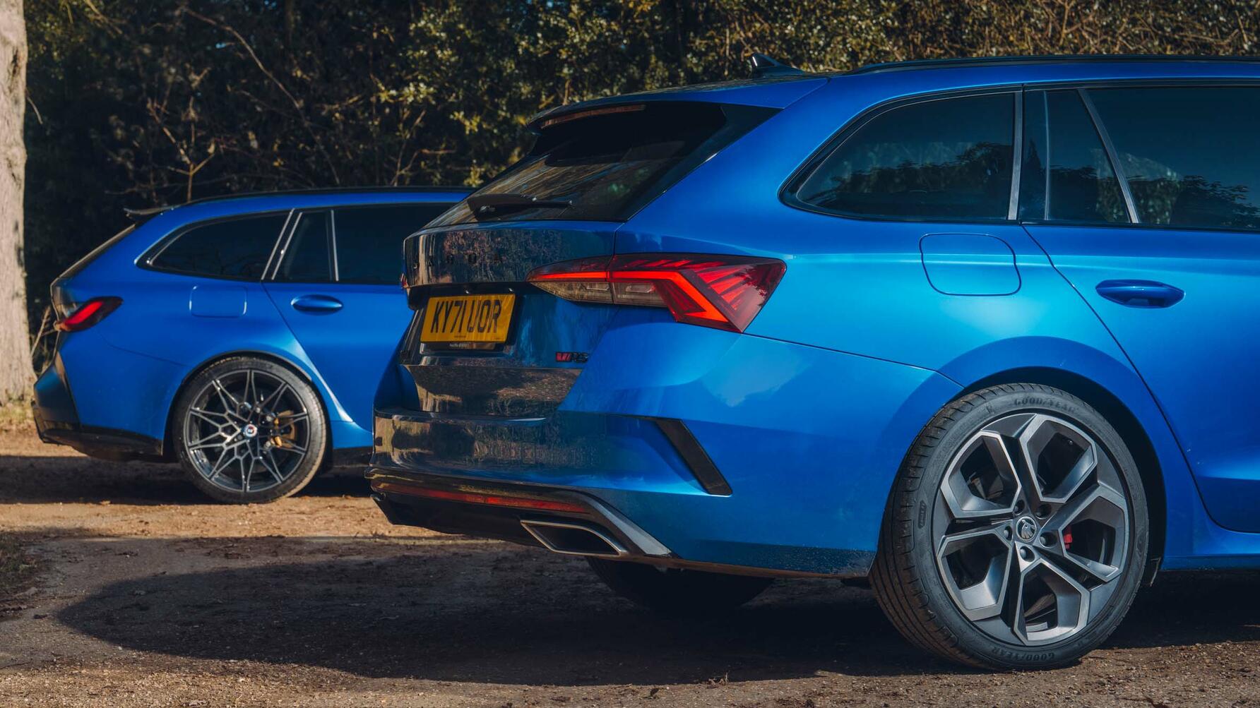 BMW M3 Touring vs Skoda Octavia vRS TDI 4x4