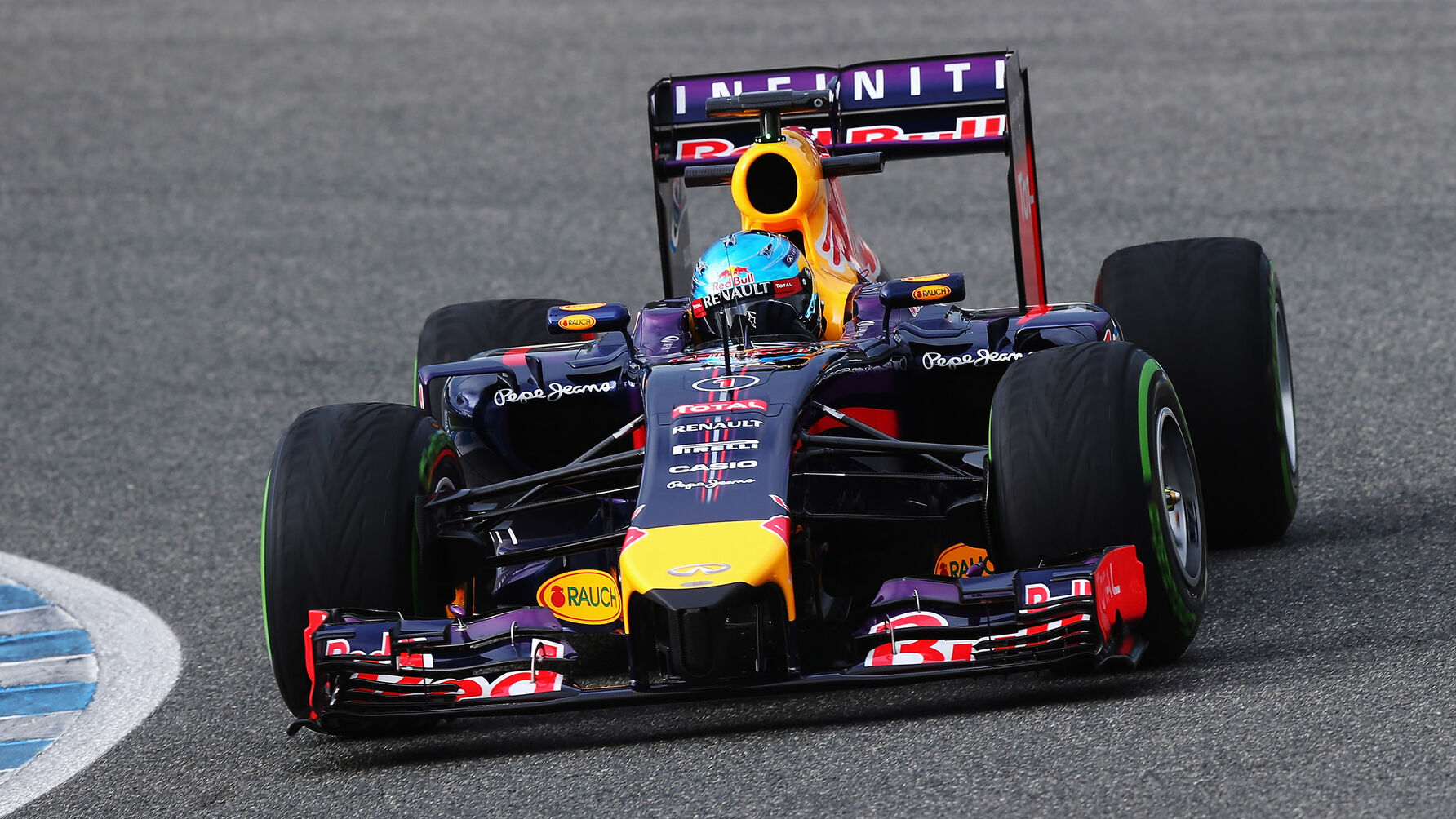 Red Bull RB10