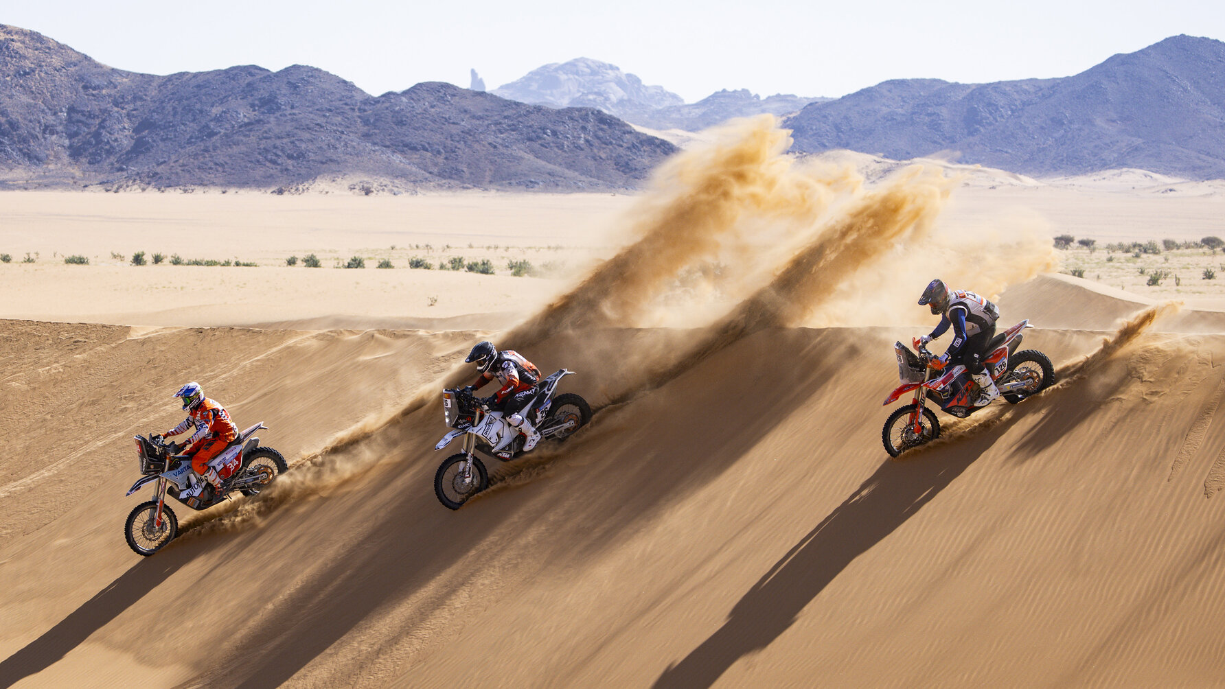 Defender D7X-R Dakar 2026